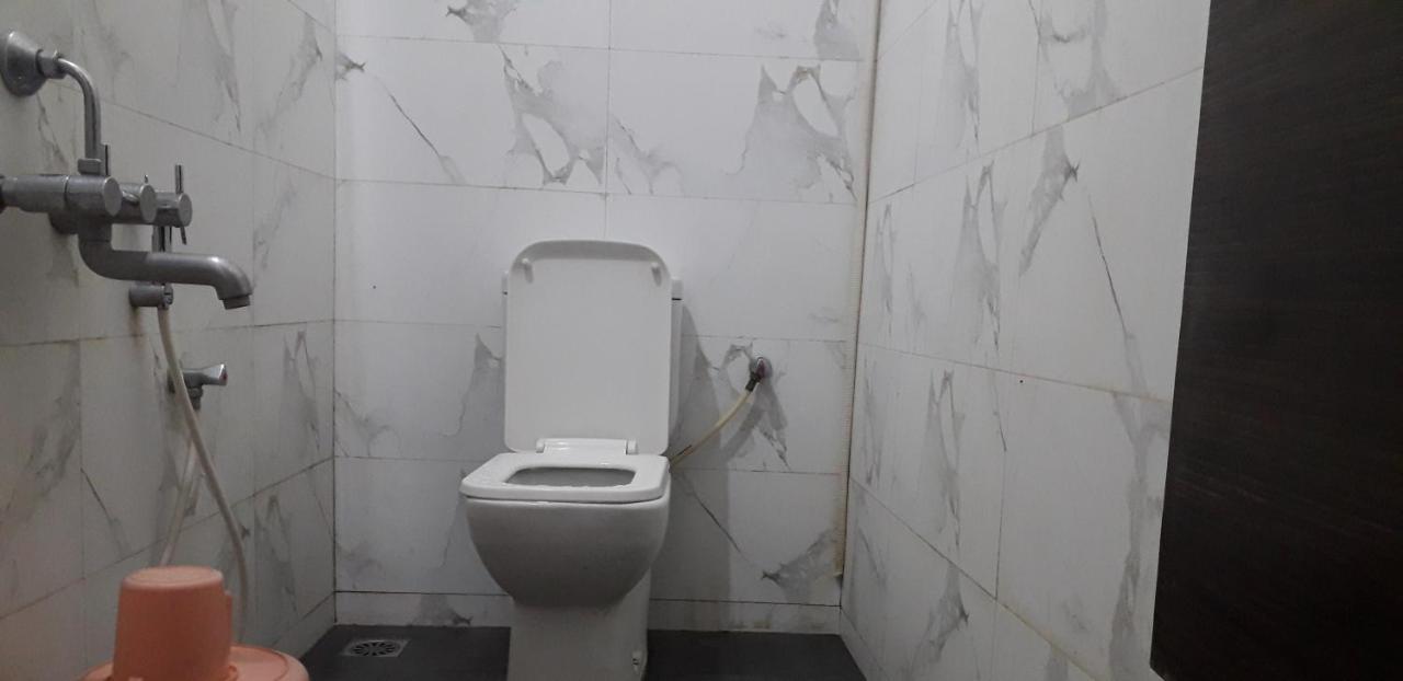 מלון קומבאקונאם Mp Residency מראה חיצוני תמונה